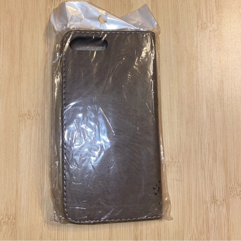New iPhone 7 Plus screen protectors and case